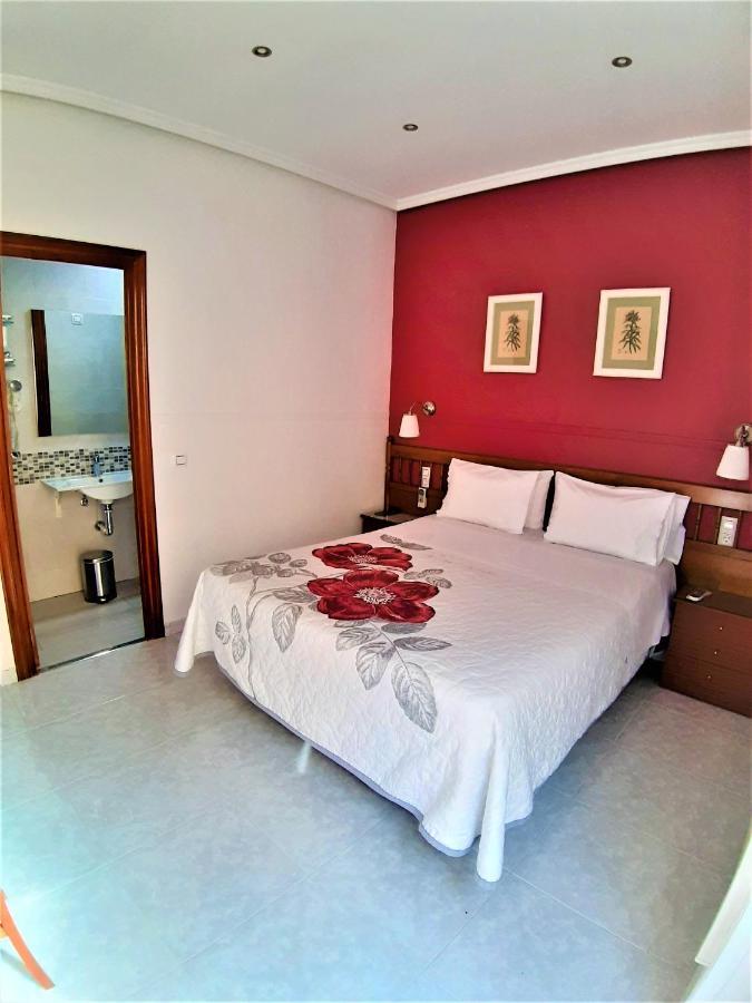 Hostal Dulcinea Madrid Eksteriør bilde