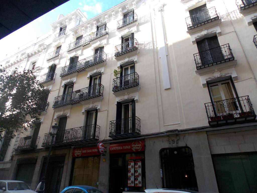 Hostal Dulcinea Madrid Eksteriør bilde